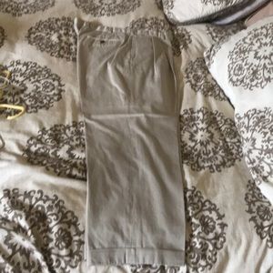 Men’s Brooks Brothers pants. Excellent condition.